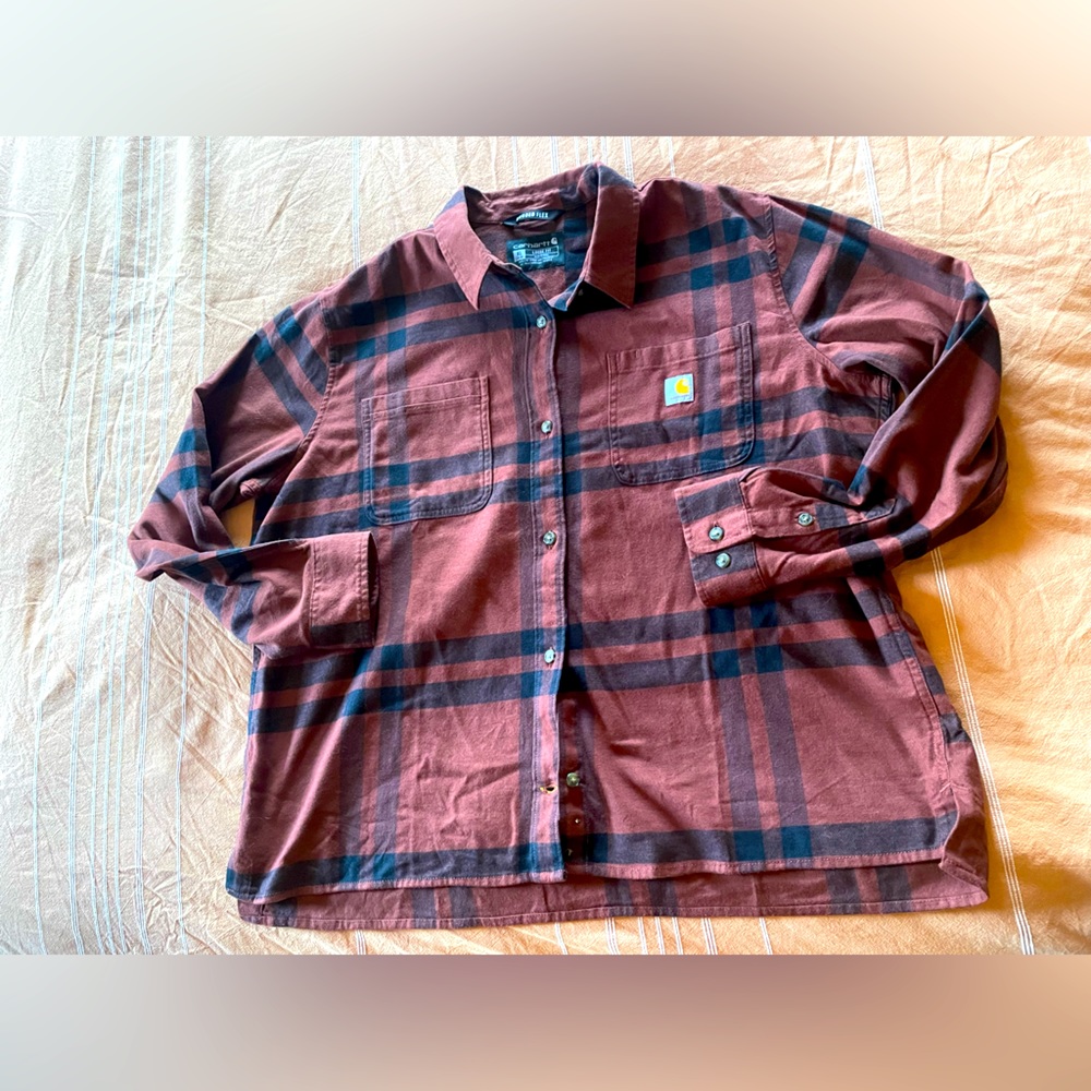 Brand new carhartt flannel